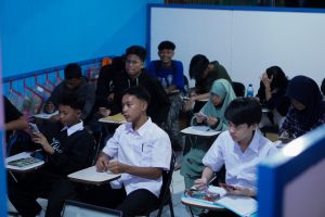 DSC02053-300x200